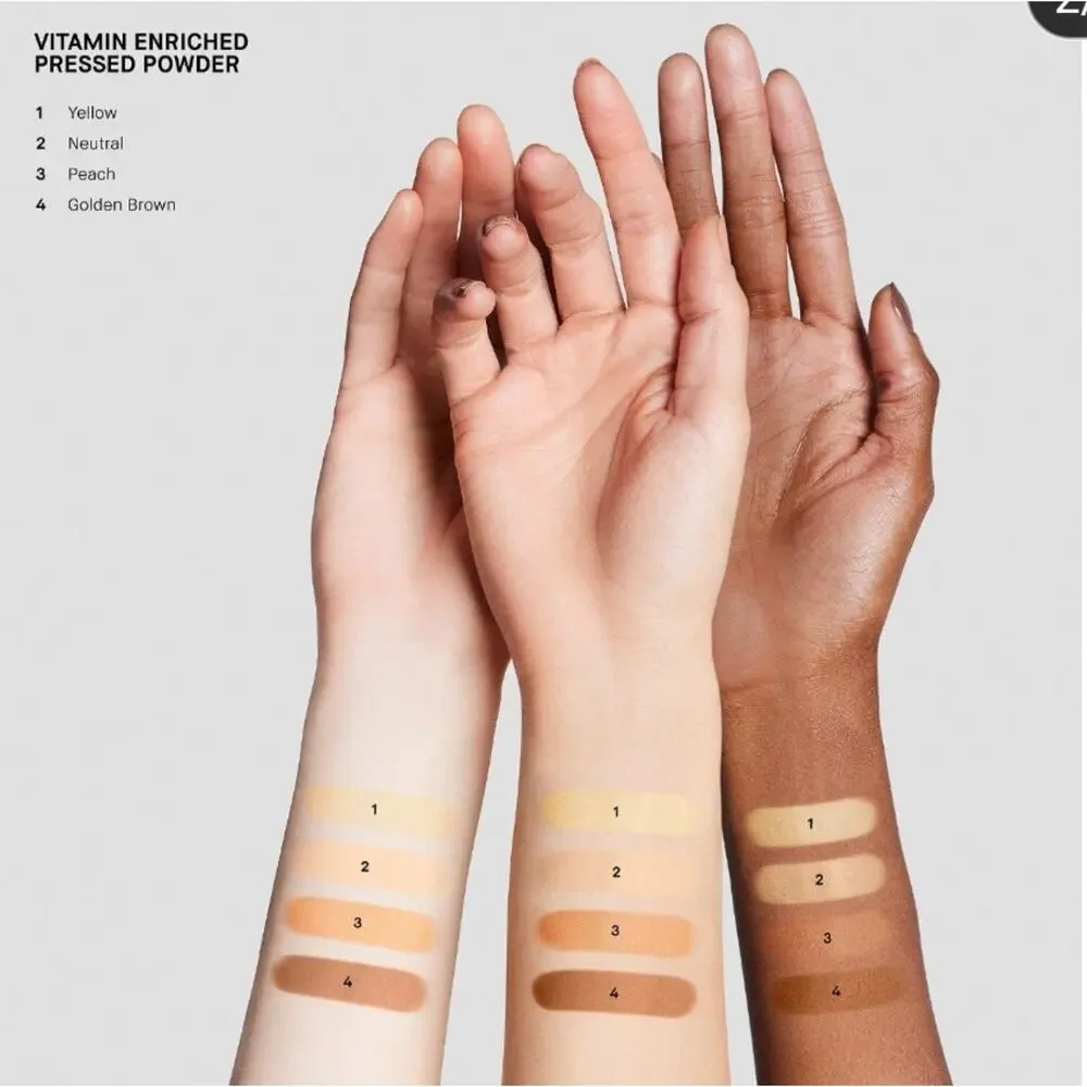 Bobbi Brown Vitamin Enriched Pressed Powder-Peach